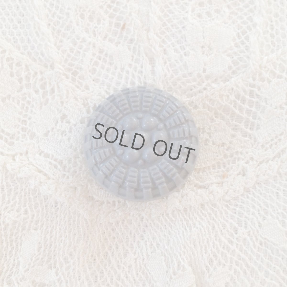 画像3: フランス プラスチック ボタン グレー (3)