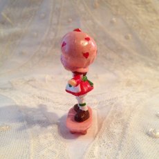 画像2: アメリカ フィギュア 香り付き Strawberryland Miniatures / Strawberry Shortcake (2)