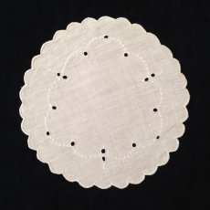 画像1: レース ドイリー 円 手刺繍 白 スカラップ (1)