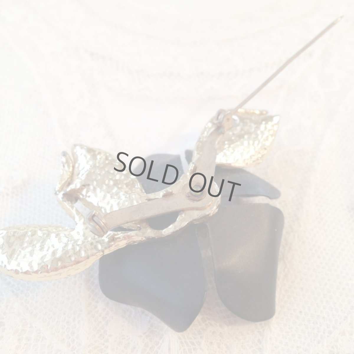 画像4: ＊ ブローチ 花 黒 ゴールド (4)