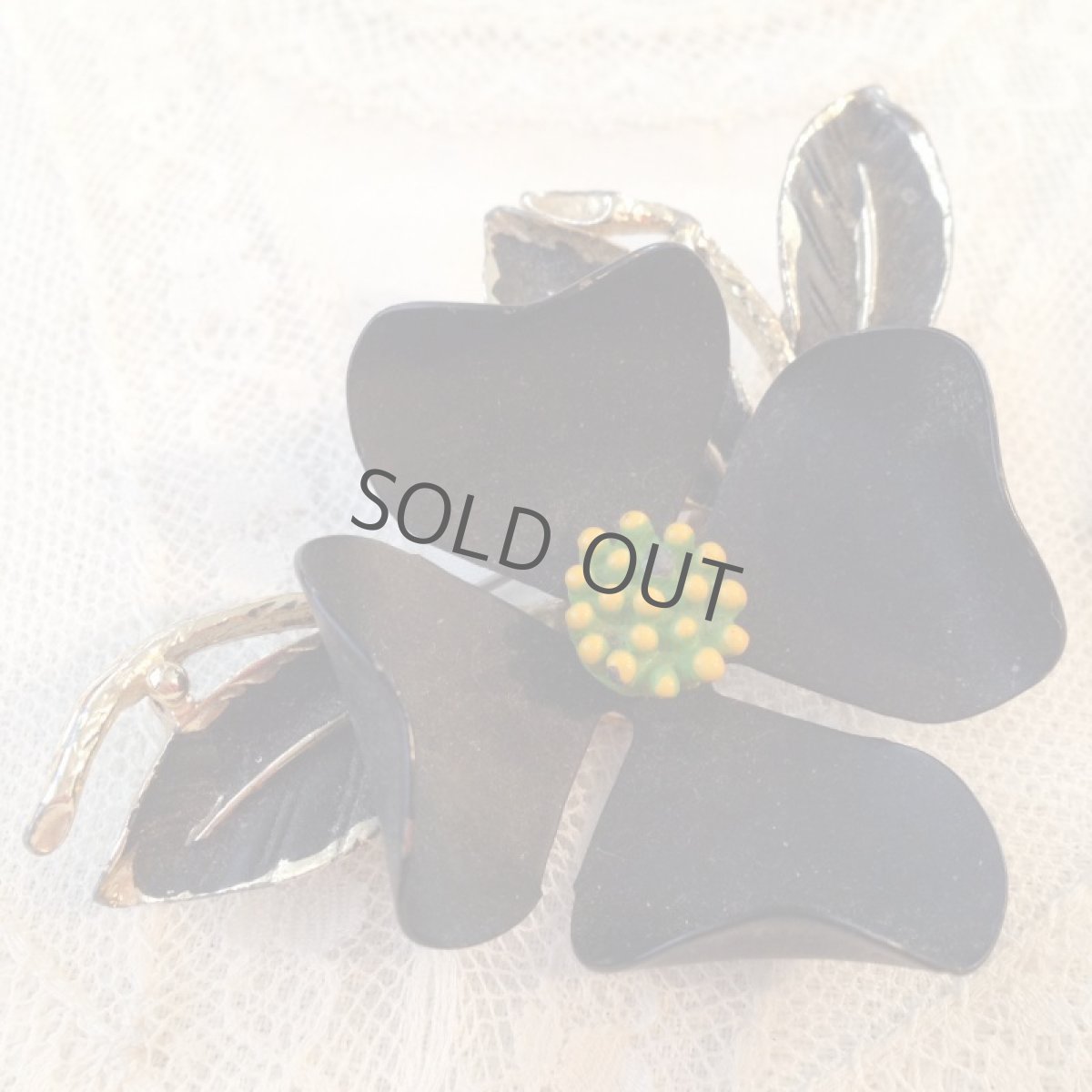 画像5: ＊ ブローチ 花 黒 ゴールド (5)