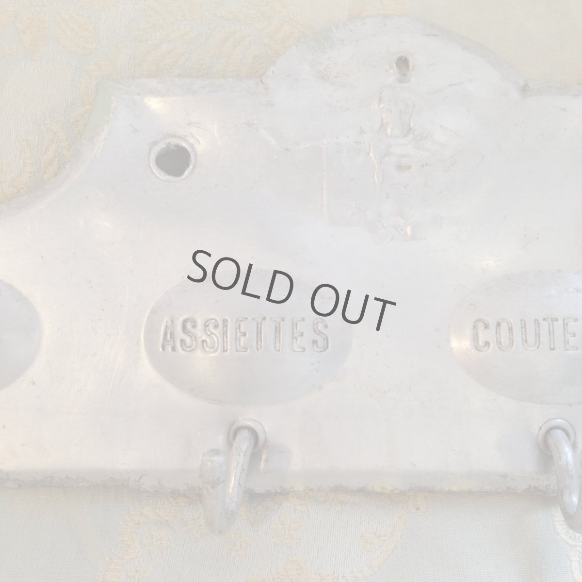 画像4: キッチン雑貨 クロス掛け 犬 エンボス アルミ製 (4)