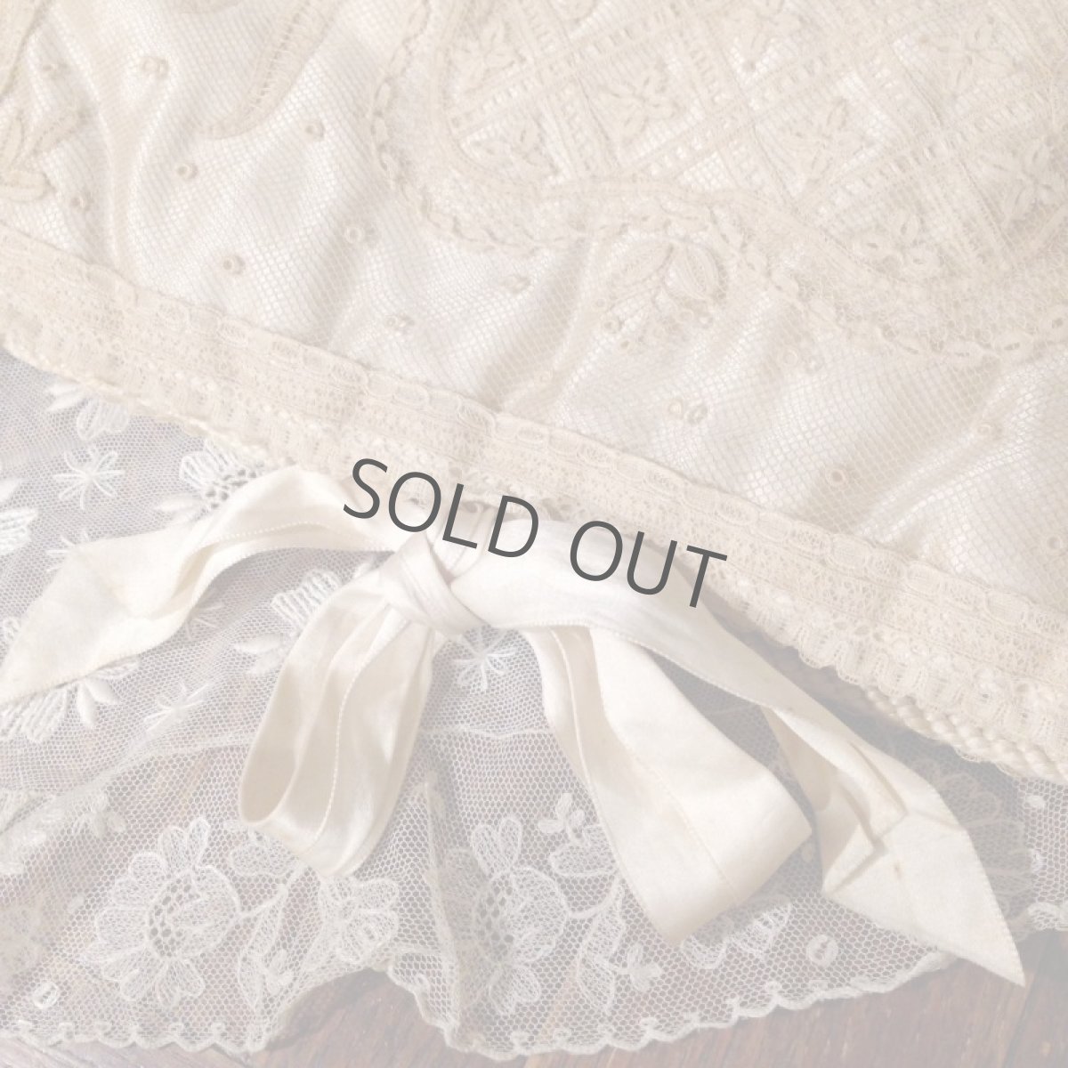 画像3: ハンカチ/ランジェリーケース ベージュ レース/シルクリボン (3)