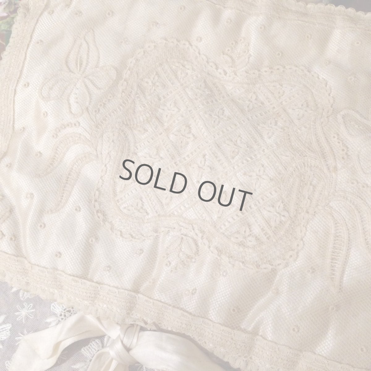 画像4: ハンカチ/ランジェリーケース ベージュ レース/シルクリボン (4)