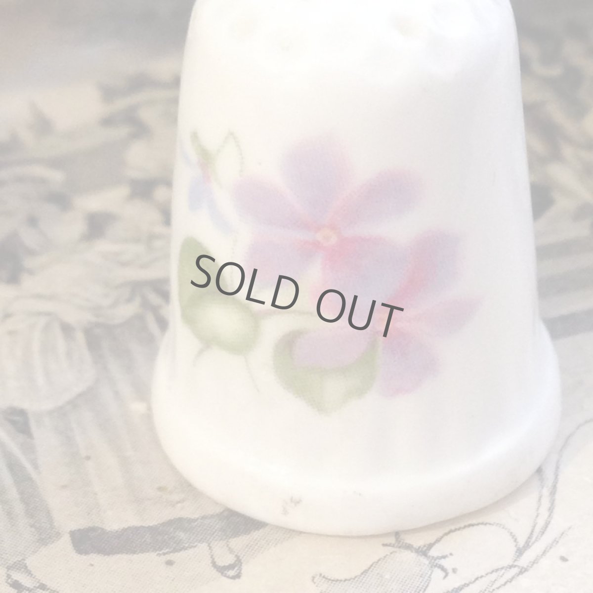 画像8: 手芸用品 シンブル 陶器 スミレ DUCHESS ※傷みあり (8)