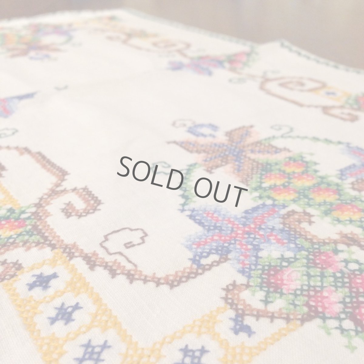 画像13: テーブルリネン 生成り クロスステッチ グリーン/イエロー/茶 (13)