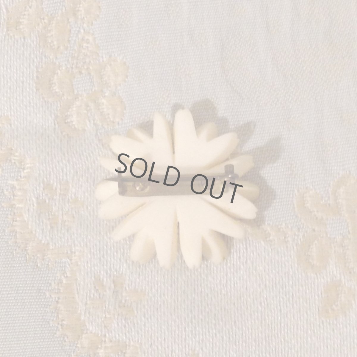 画像2: ブローチ デイジー (ツノ) (2)