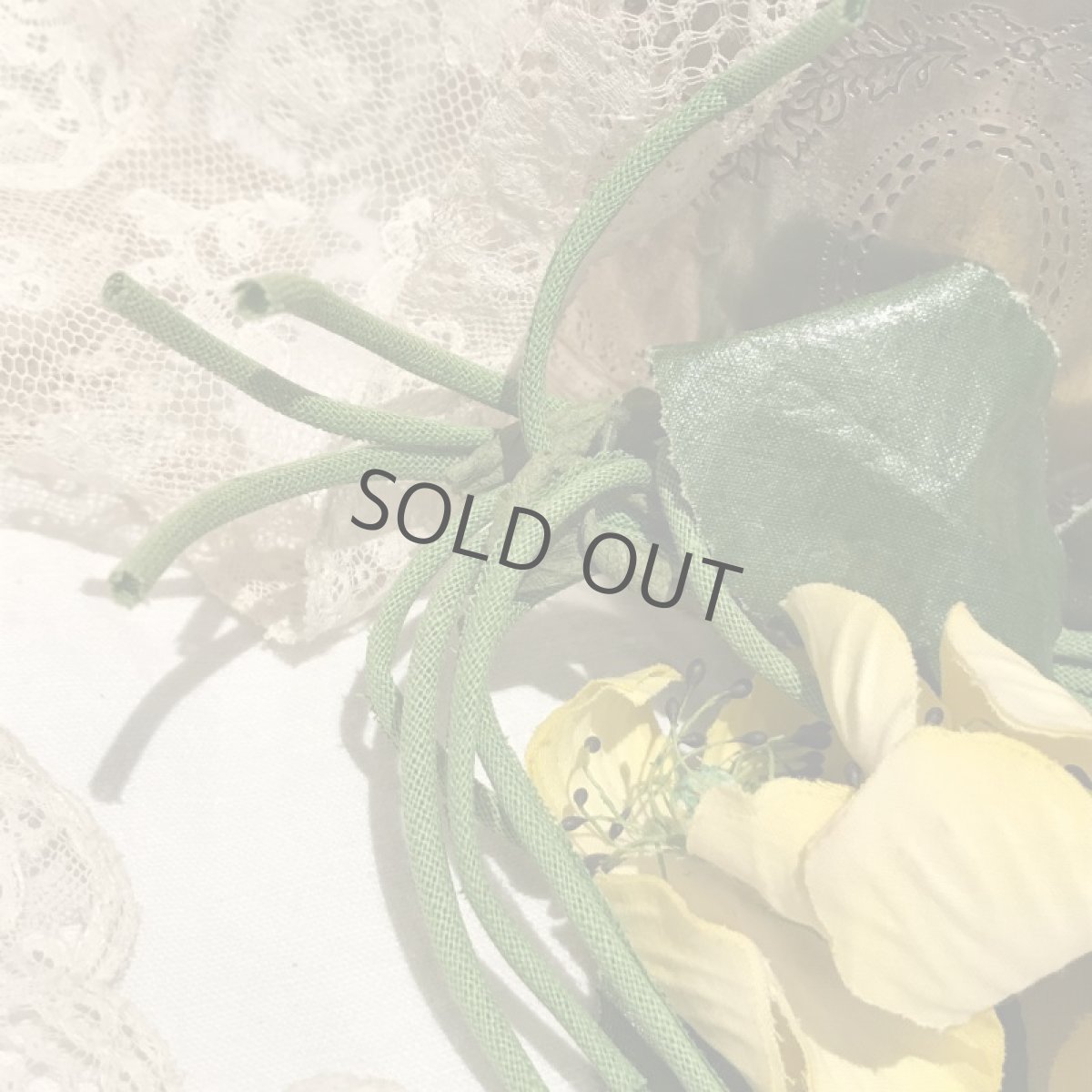 画像4: 布花 イエロー 花 B 葉付き (4)