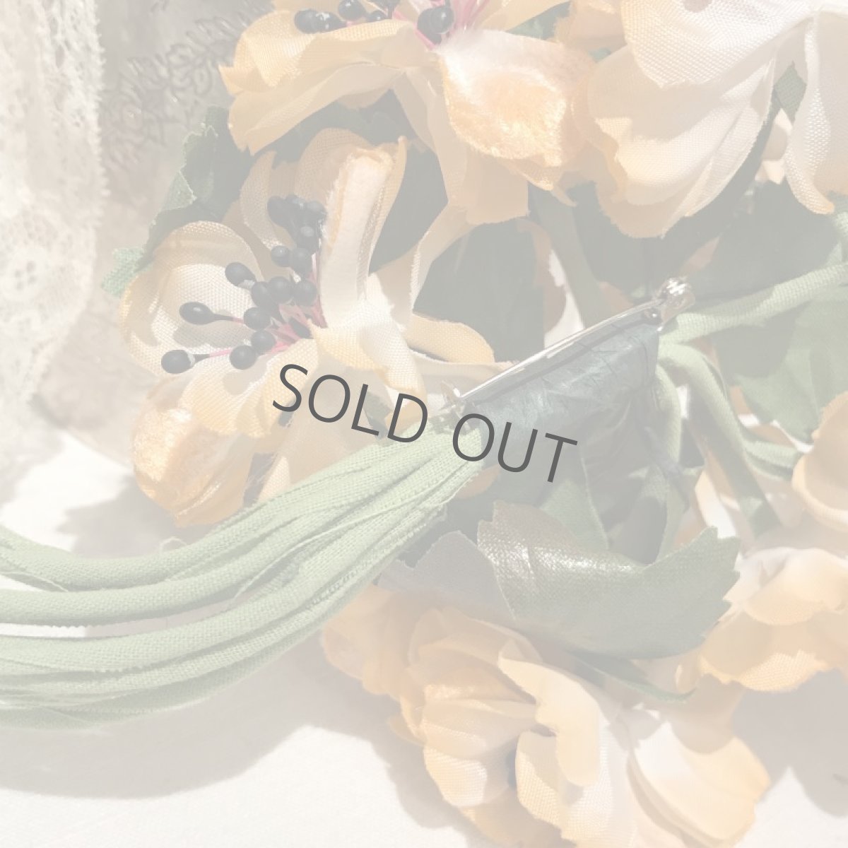 画像9: 布花 オレンジ色の花束 葉付き (9)