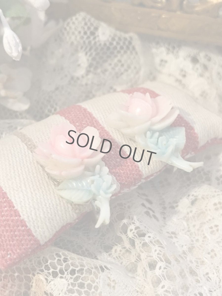 画像3: セルロイド/パステルな薔薇の耳飾り (3)