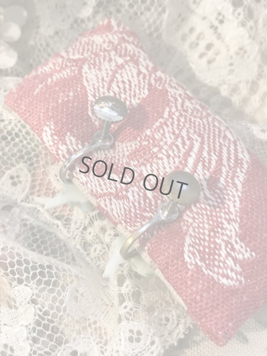 画像4: セルロイド/パステルな薔薇の耳飾り (4)