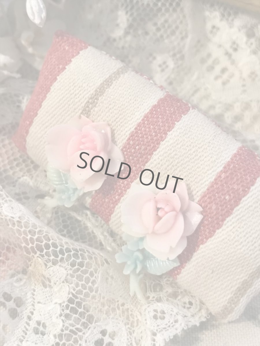 画像2: セルロイド/パステルな薔薇の耳飾り (2)