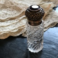 画像1: ガラス/シルバー 蓋つき香水瓶 (1)