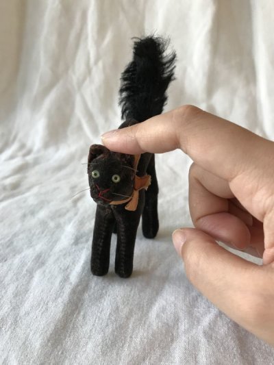 画像2: steiff 黒猫のぬいぐるみ (小) オレンジリボン