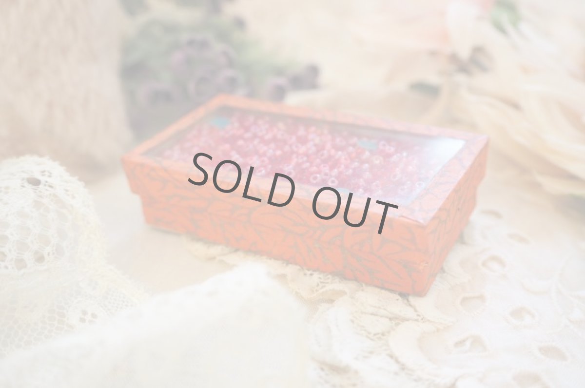 画像2: ガラスの蓋ケース付きガラスビーズ (2)