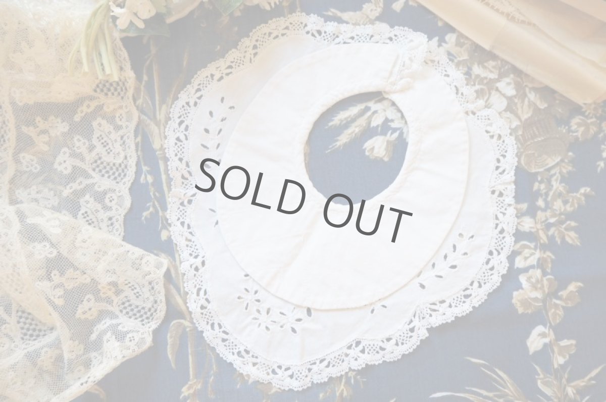 画像5: 手刺繍のベビースタイ/貝ボタン (5)