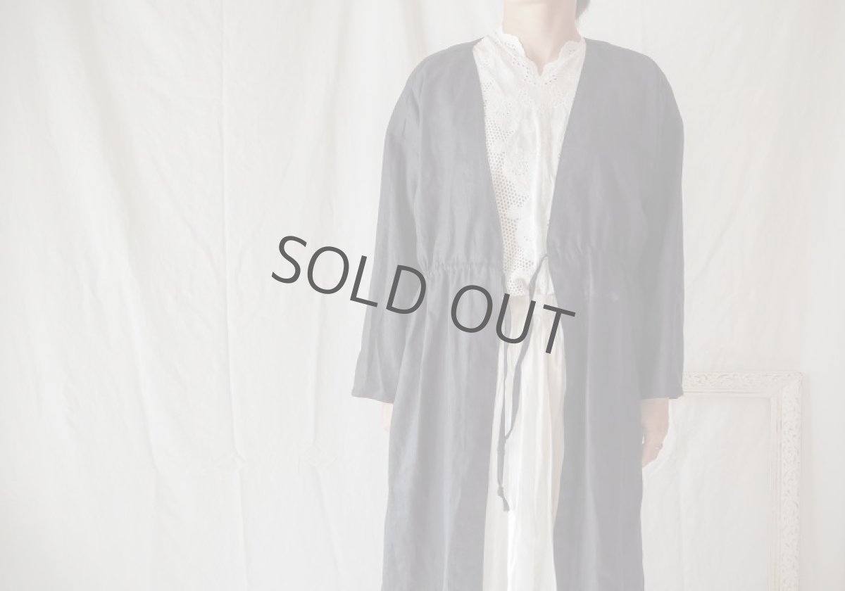 画像2: オールハンドメイド、リネンの羽織りカシュクール(charlotte & grotti) (2)