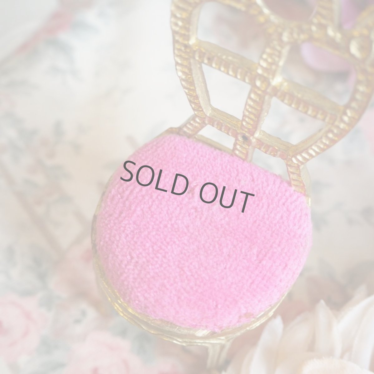 画像11: ミニチュア ピンク&ゴールドの椅子/ドール用 (11)