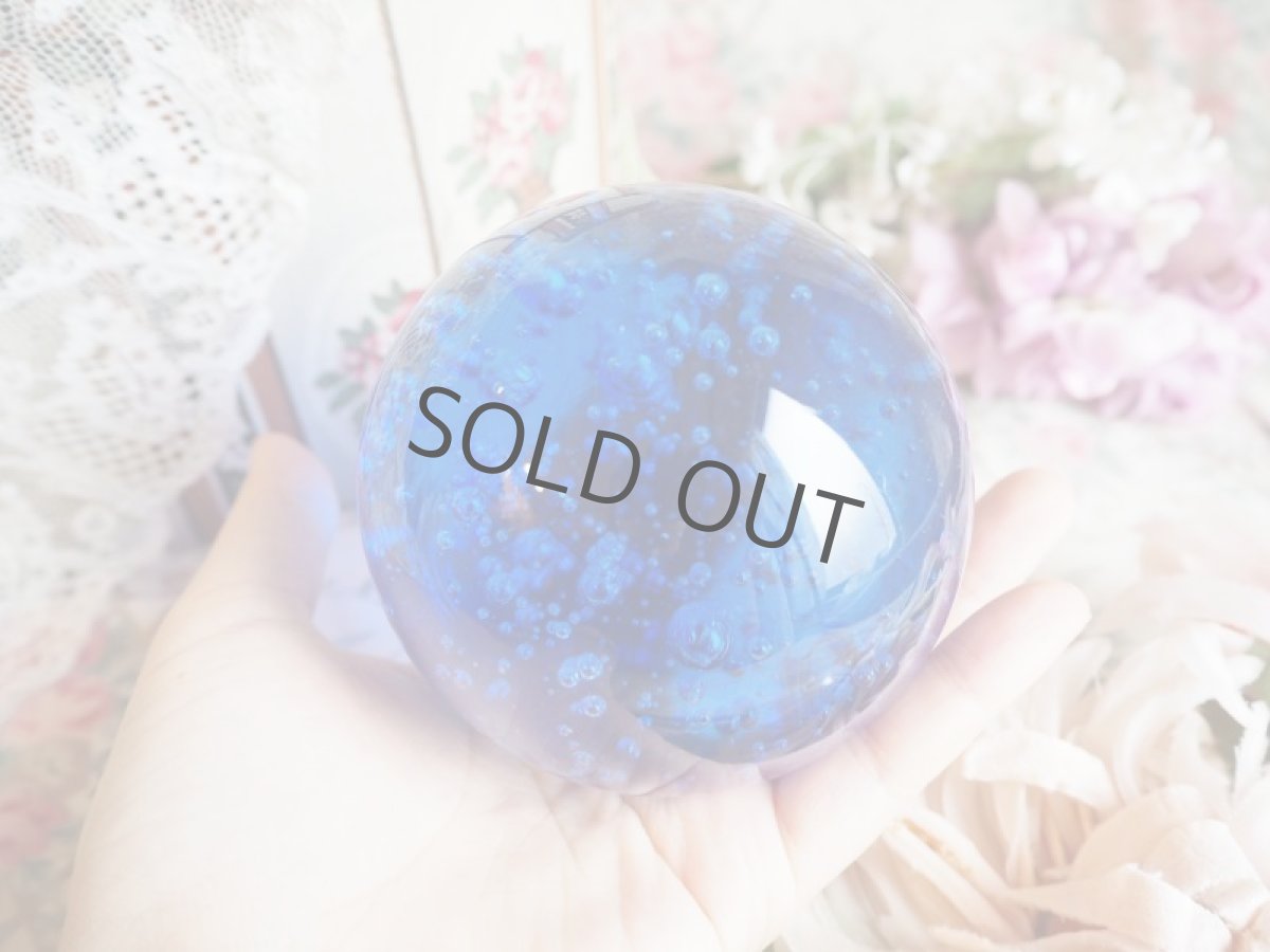 画像7: ガラス製ペーパーウェイト 青い気泡 (7)