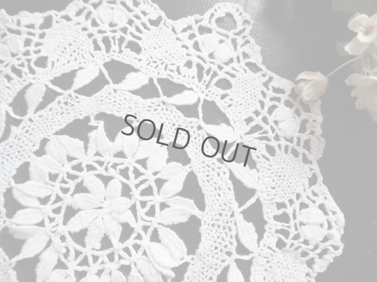 画像6: 白いクロシェドイリー (6)