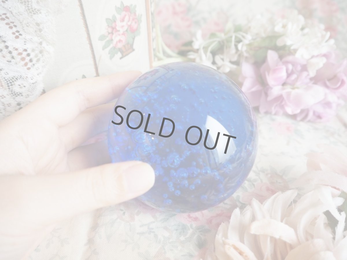 画像6: ガラス製ペーパーウェイト 青い気泡 (6)