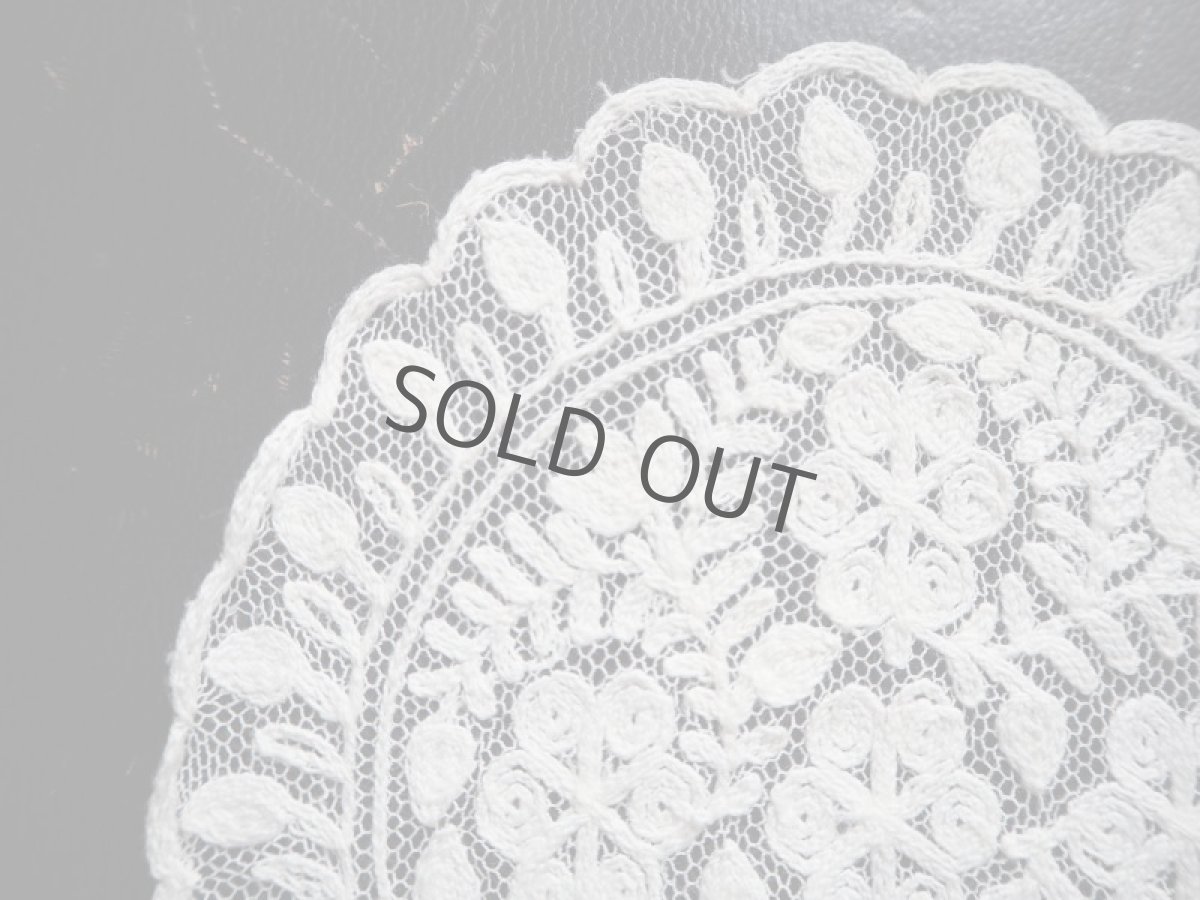 画像2: ネットチュール刺繍ドイリー (2)