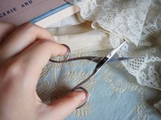 画像4: 裁縫用の糸切りはさみ／シンプル (4)