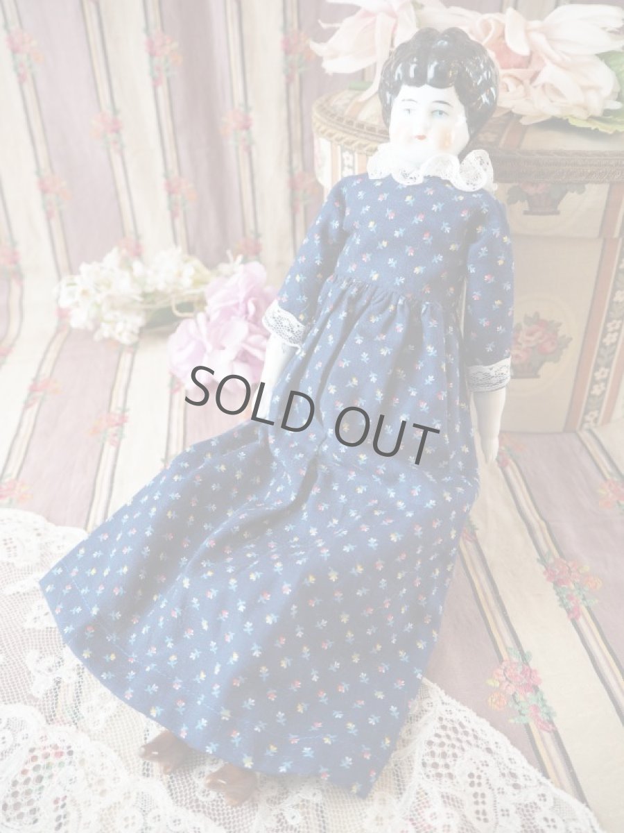 画像2: チャイナヘッドビスクドール/紺色ワンピース (2)