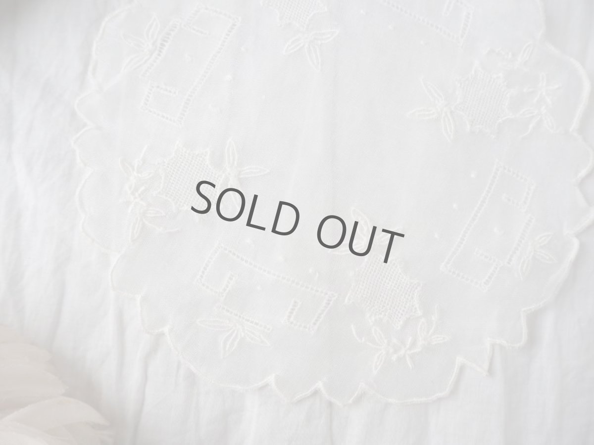 画像3: オーガンジー刺繍ドイリー (3)