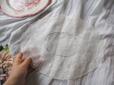 画像14: 楕円チュールレース刺繍ドイリー (14)