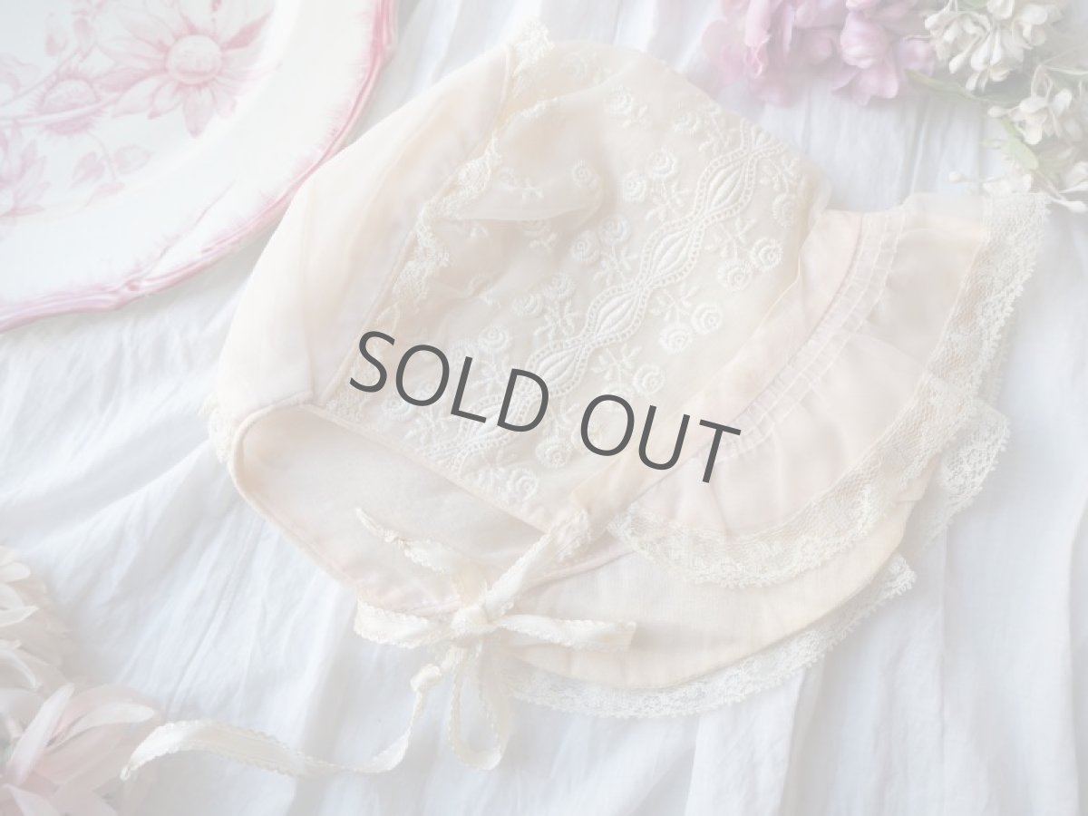 画像3: ロマンチックピンクのレース刺繍ボネ (3)