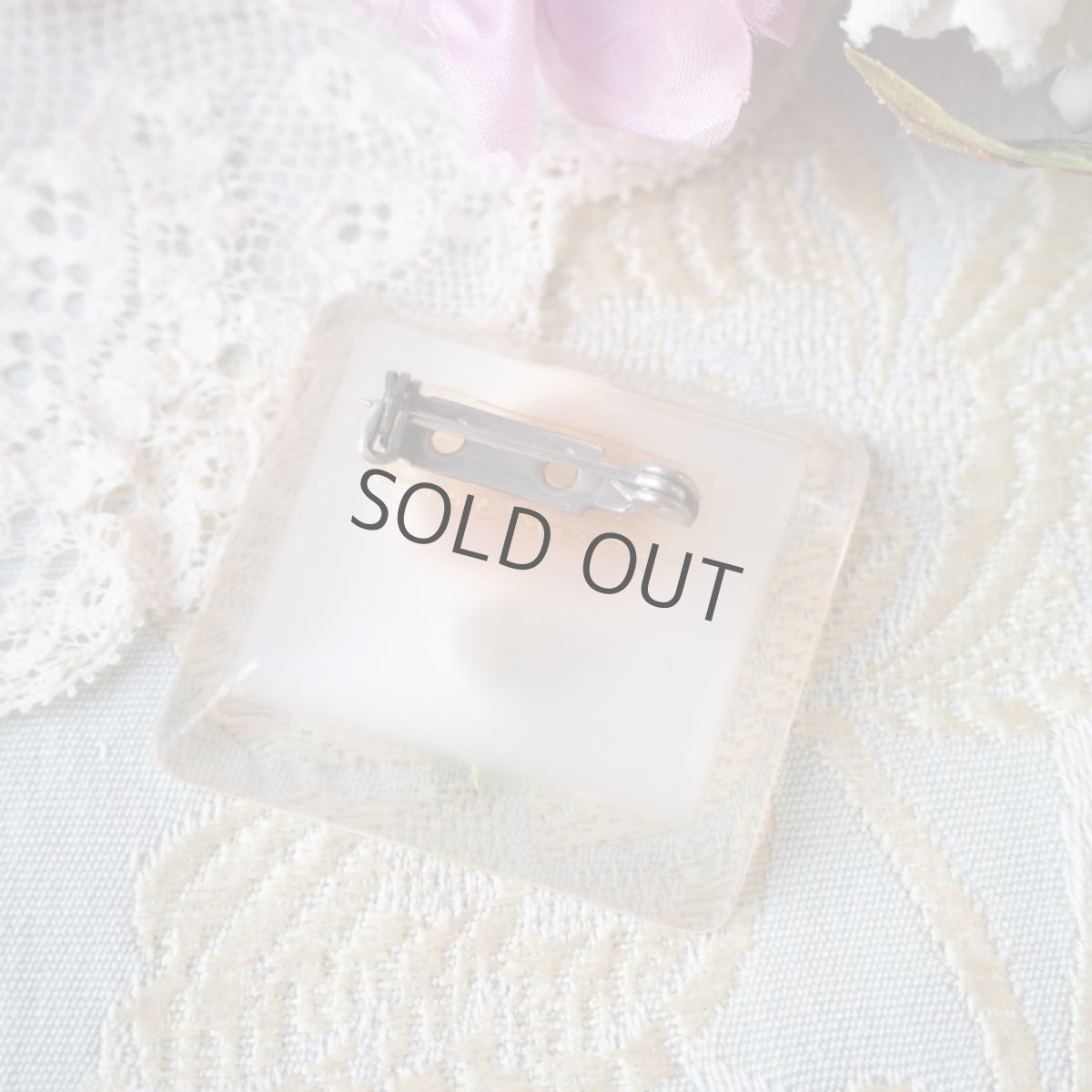 画像4: ルーサイト黄色い薔薇のブローチ (4)