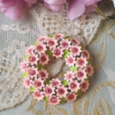 画像2: ロマンチックきらきらピンクの小花のブローチ&イヤリングセット (2)