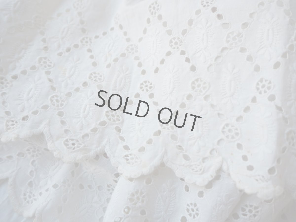 画像6: アイレットレース花とドット柄のハギレ/2枚 (6)