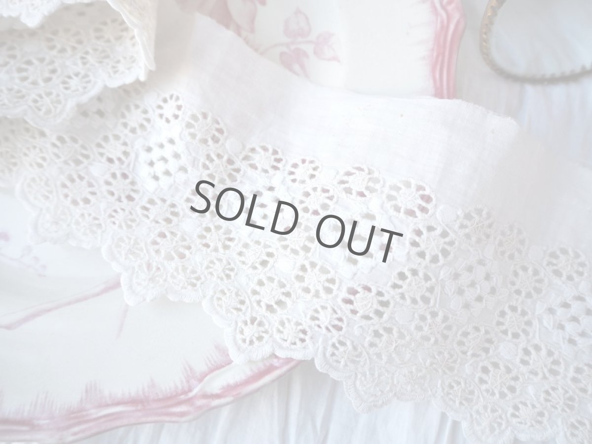 画像7: アイレットレース丸とドット柄の細かな手仕事 (7)