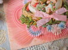 画像4: ピンクのプリーツリボンと天使とお花のクロモカード (4)