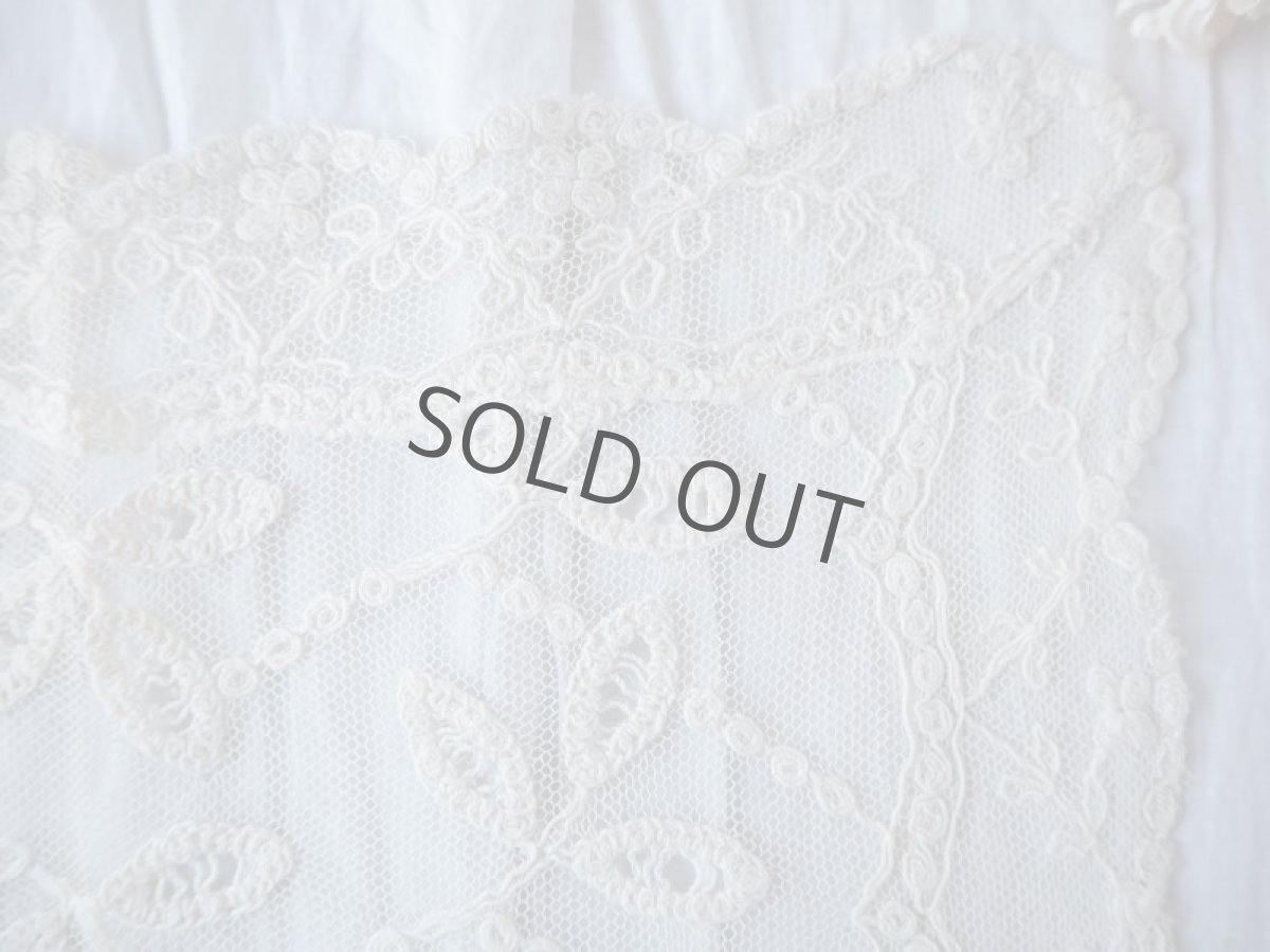 画像5: チュールレース刺繍ドイリー/縁スカラップ (5)