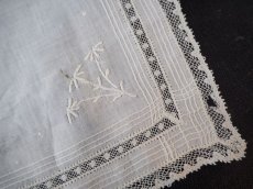 画像11: レースと刺繍の綿ローンハンカチ (11)