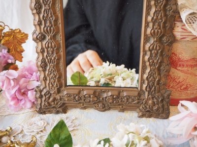 画像2: 天使と花のロココ柄ミラー／小さめの鏡