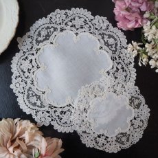 画像1: Duchess lace & Point de gaze ドイリー (1)