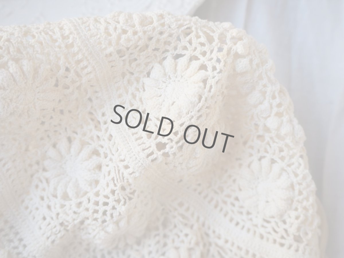 画像10: 手仕事クロシェレースの小さなベビーボネ (10)