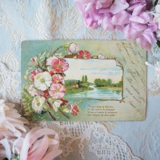 画像1: 田園の情景ピンクの花エンボスのカード (1)