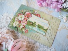 画像2: 田園の情景ピンクの花エンボスのカード (2)