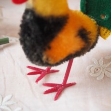 画像8: シュタイフ社製カラフルなニワトリ/フェルトの鶏冠、尾羽 (8)