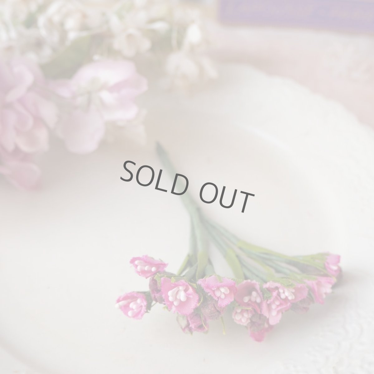 画像7: 濃いピンク色の布花の飾り (7)