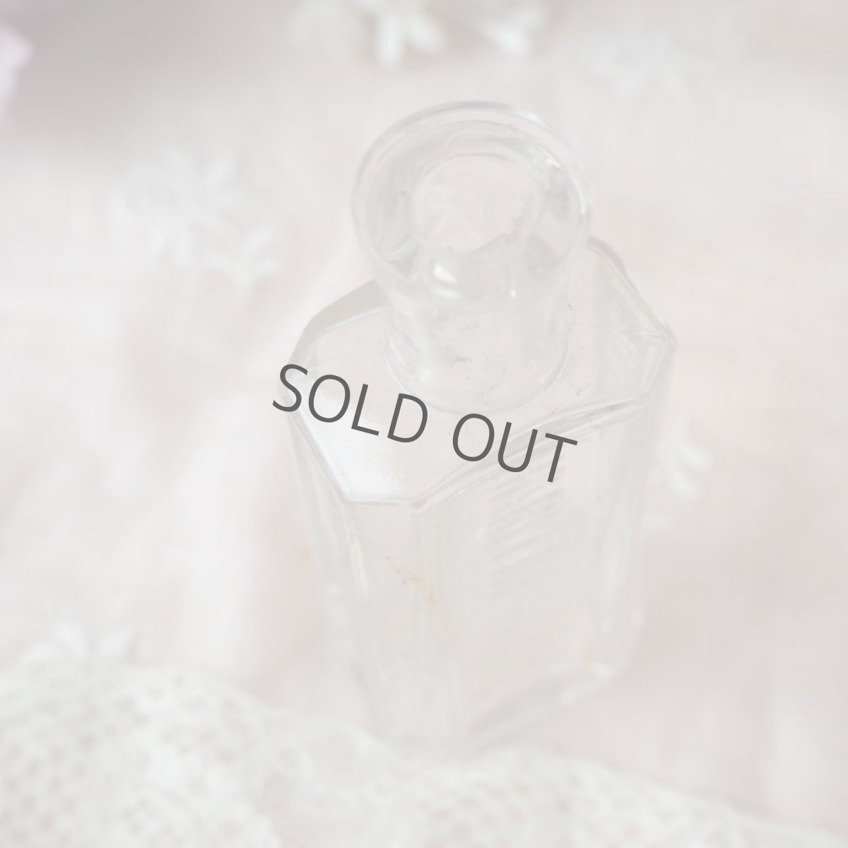 画像11: 古い透明なガラス瓶気泡入り/長方形文字入り (11)