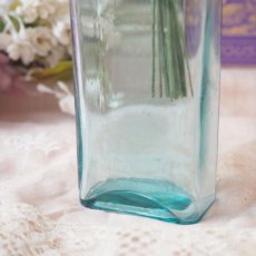 画像13: 薄いブルーのガラス瓶/シンプル長方形 (13)