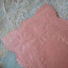 画像8: ピンク色天使と薔薇のカード/繊細なレース柄シルバーエンボス (8)