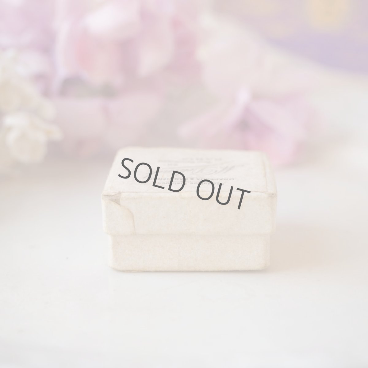 画像5: 古い小さな紙箱/白に黒文字 (5)