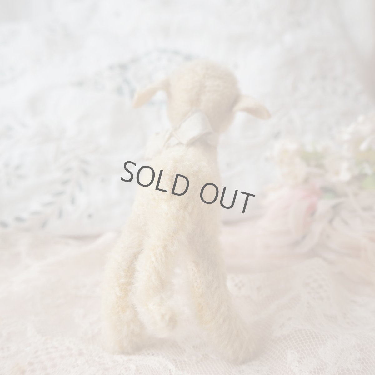 画像3: シュタイフ社製小さい羊の縫いぐるみ/SWAPL水色リボン (3)